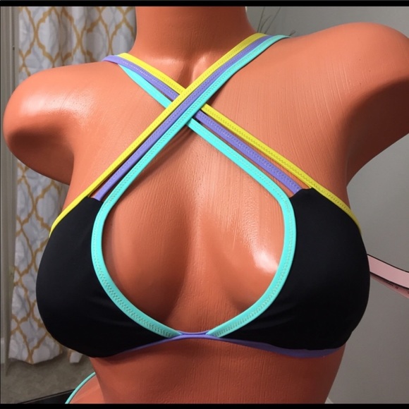 🚫SOLD🚫Victoria’s Secret Bikini Size XS/S NW - Picture 2 of 4